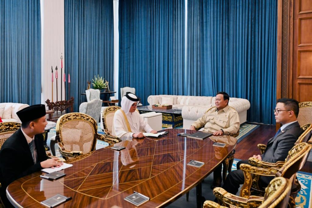 Seskab Teddy: Presiden Prabowo Terima Menlu Qatar, Bahas Penguatan Investasi dan 50 Tahun Hubungan Diplomatik