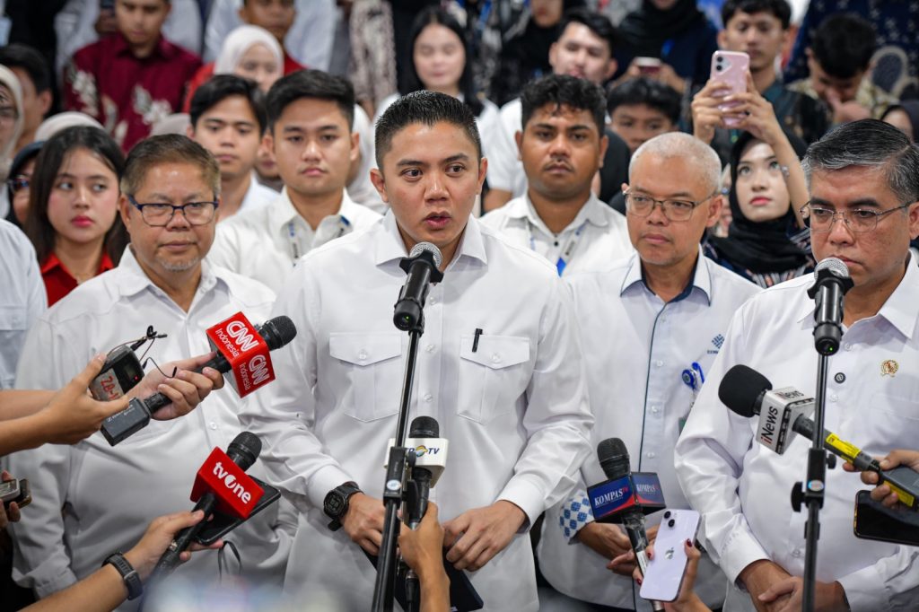 Seskab Teddy: Program Magang Nasional 2026 Angkatan Kedua Resmi Diluncurkan, Libatkan 150 Ribu Peserta