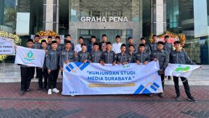 Siapkan Lulusan Siap Industri, Mahasiswa Ilmu Komunikasi Universitas Annuqayah Belajar Langsung di Dapur Redaksi Televisi Surabaya
