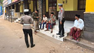 Polantas Menyapa di Lanang Mesem, Satlantas Polresta Sumenep Ajak Warga Tertib Berlalu Lintas
