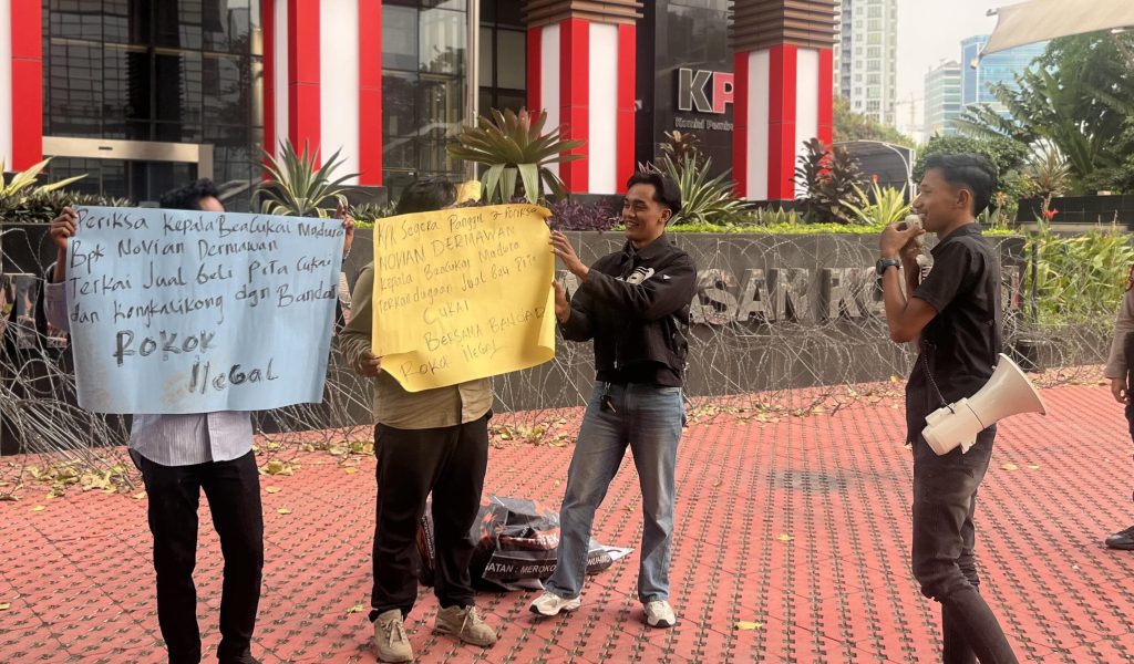 Skandal Rokok Ilegal Disorot, Mahasiswa Madura Desak KPK Periksa Novian Dermawan