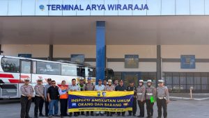 Satlantas Polresta Sumenep Inspeksi Angkutan Umum dan Barang di Terminal Arya Wiraraja